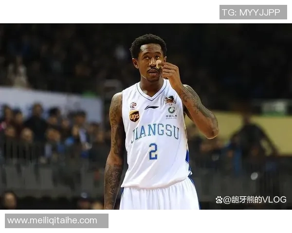 马尚布鲁克斯：从CBA明星到国际赛场的篮球传奇之路